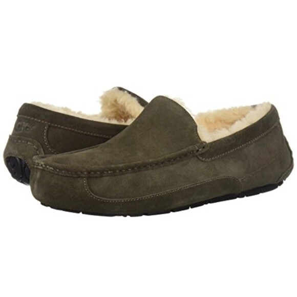 Athletic_Shoes